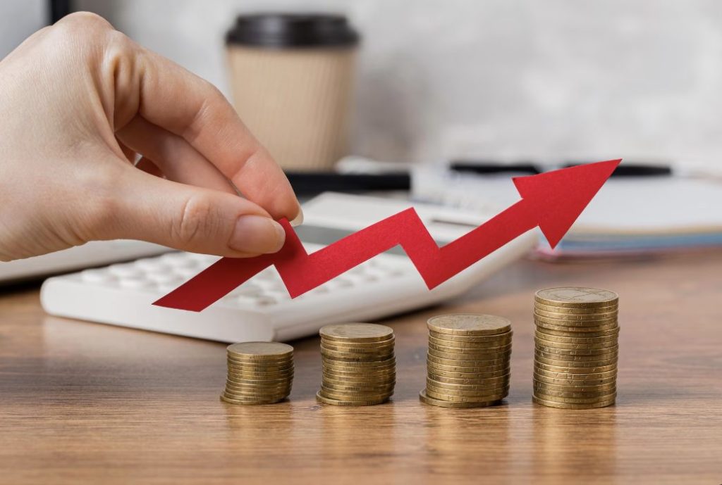 persona se beneficia de sus ingresos pasivos