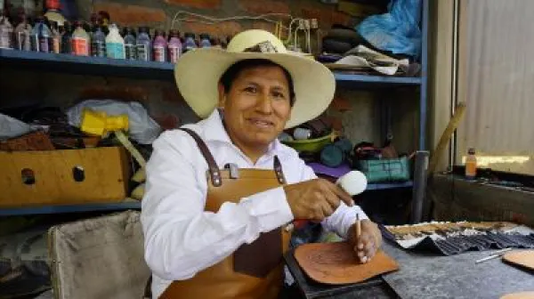 Valor Familia - Franco Achire - Taller Talabarteria Francos - Arequipa