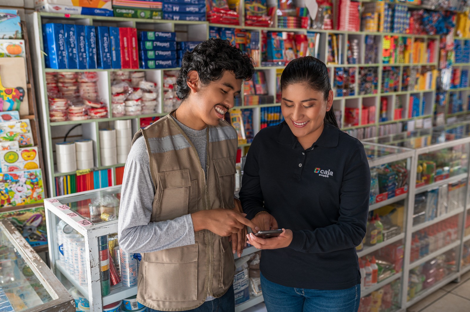 Caja Arequipa el crédito de consumo lidera la transformación digital, con el 58.21% de sus desembolsos realizados a través de canales digitales
