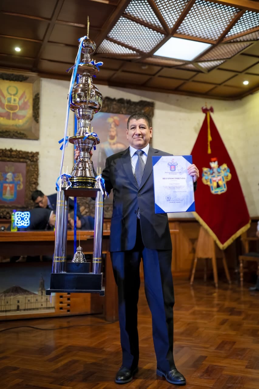 Caja Arequipa reconocimiento